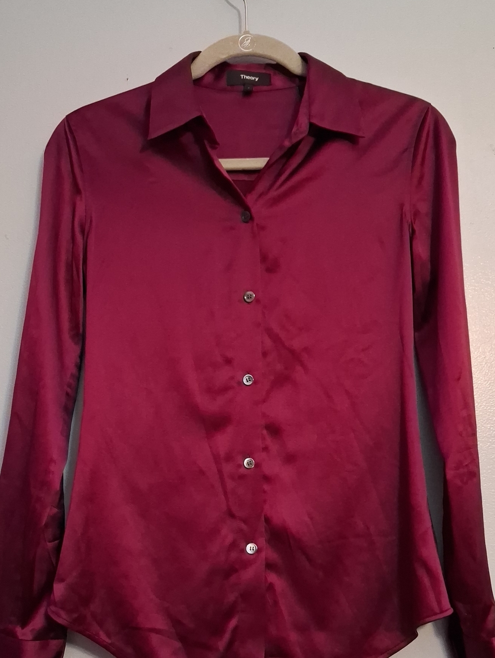 Theory Size (P) Small Women's 93% Silk Satin Button-Up Blouse in Burgundy. - Picture 15 of 15